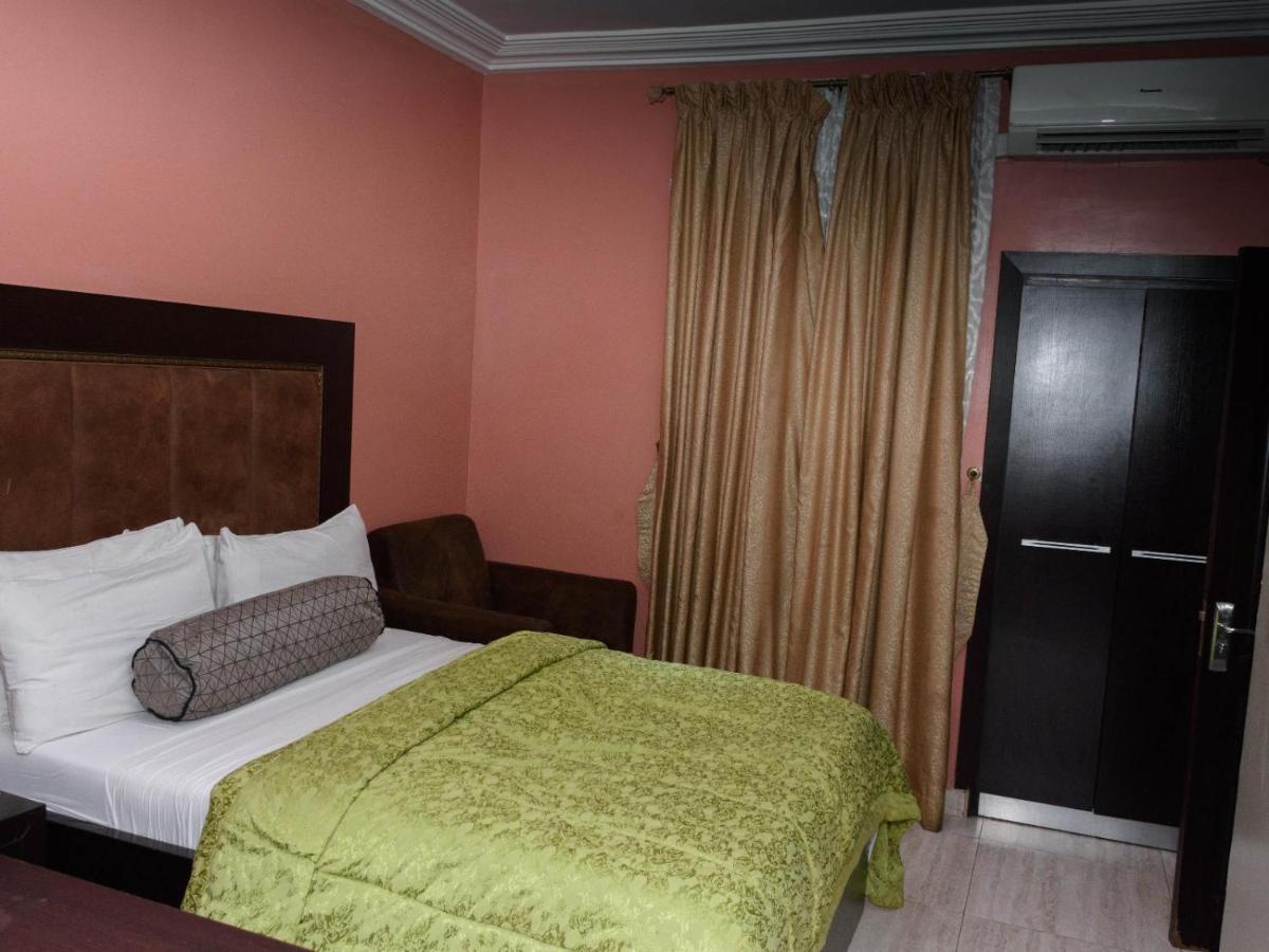 Hard Break Hotel Enugu Luaran gambar