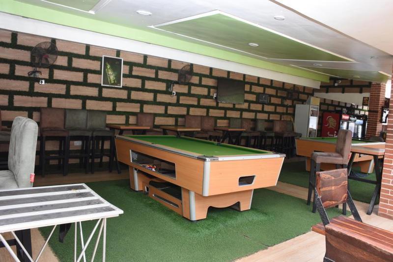 Hard Break Hotel Enugu Luaran gambar